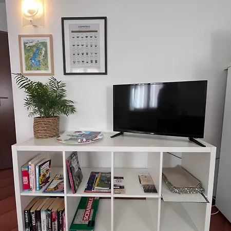 Apartment Apartment- Center And View
